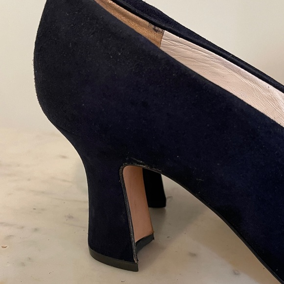 Vintage Via Spaga Black Suede Pumps - Picture 3 of 10